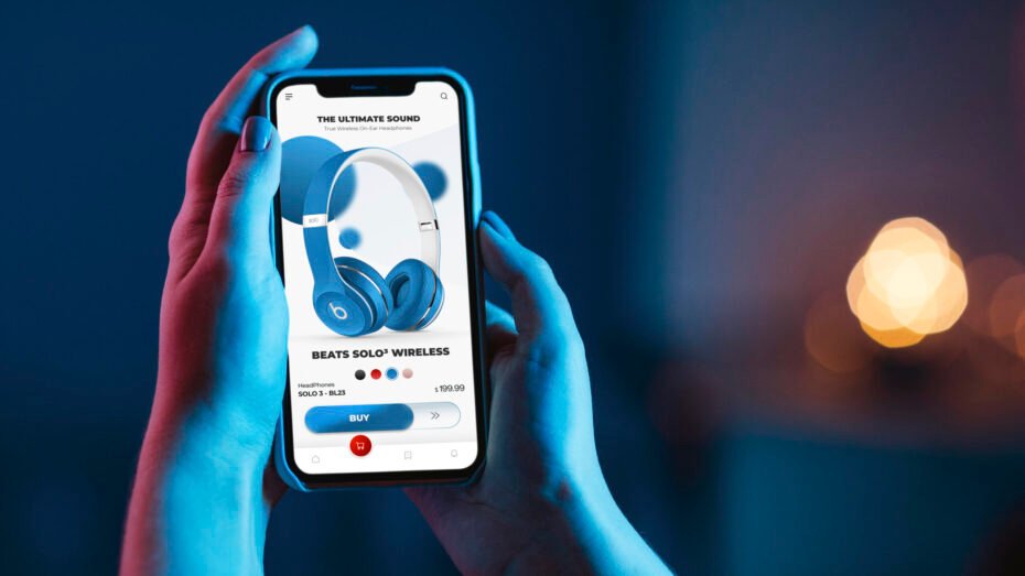 woman-holding-smartphone-hands